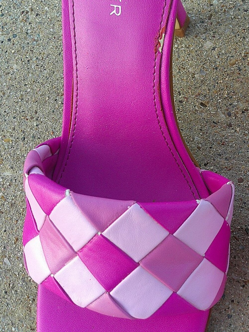 Marc Fischer Pink checker pumps size 8 M - Picture 13 of 14